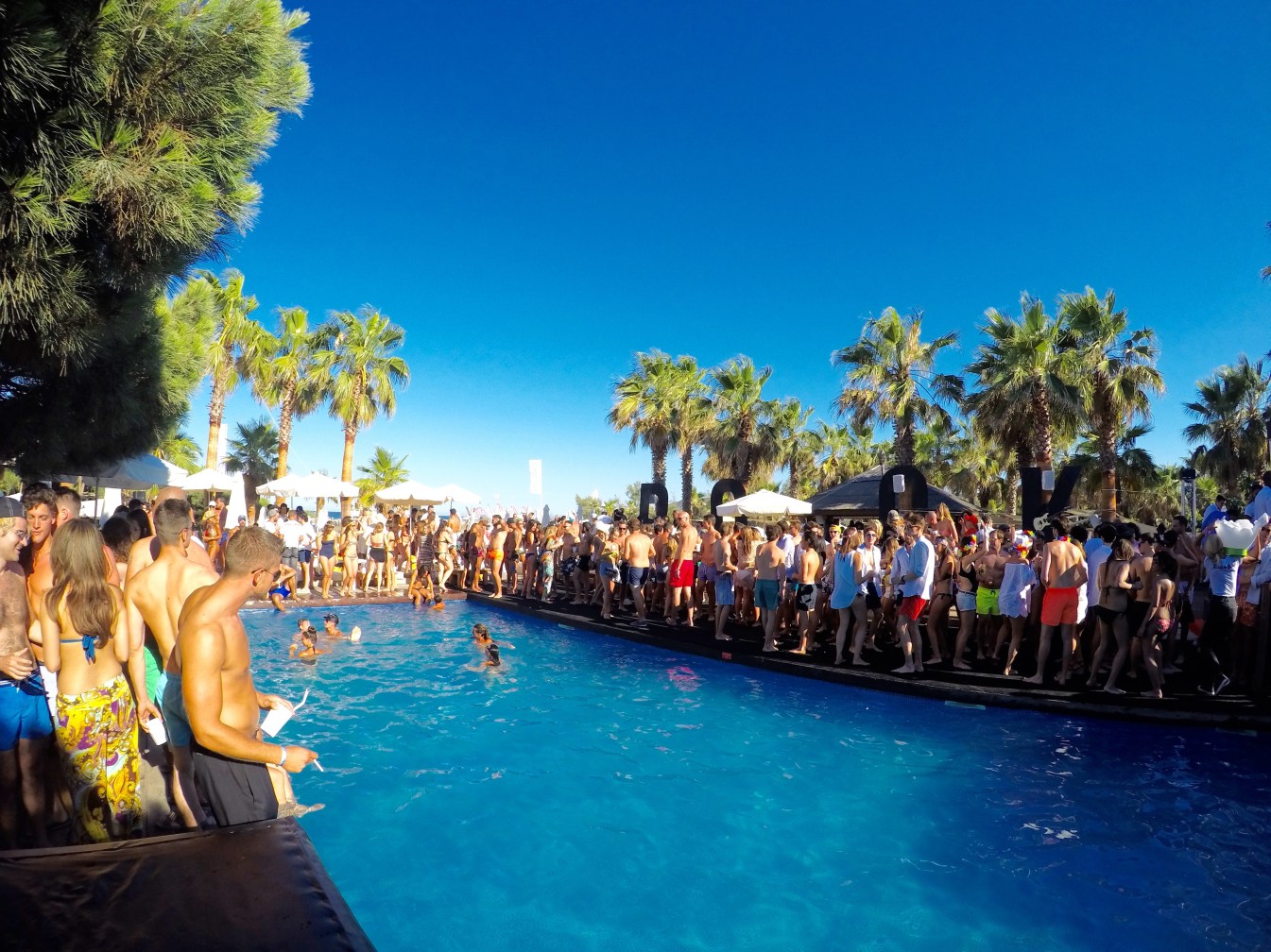 DCIM100GOPROGOPR0954.